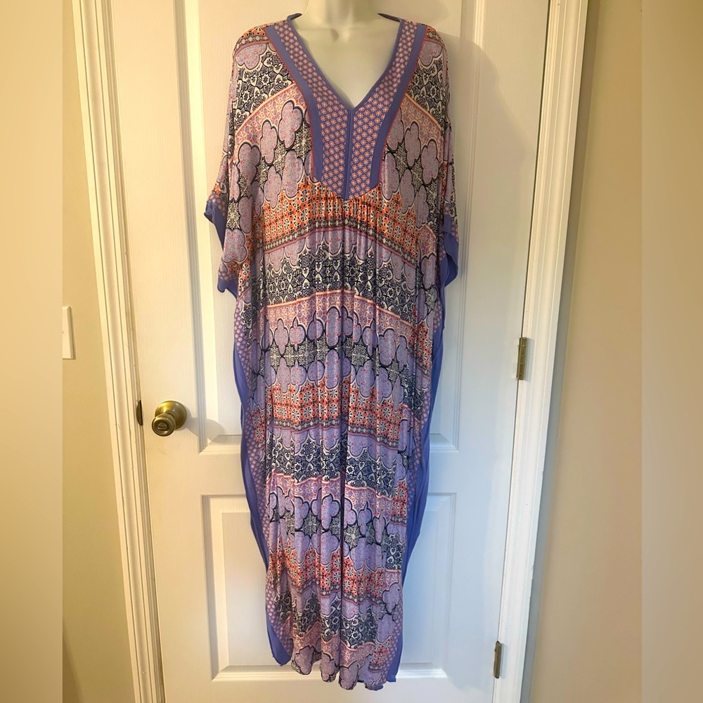 Ellen Tracy Long Caftan Small/Medium Mosaic